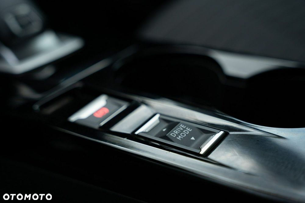 Peugeot 2008 - 18
