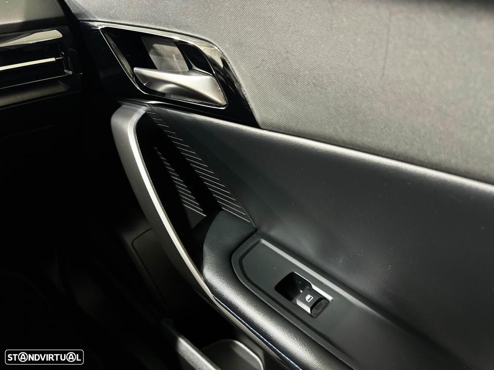 MG MG4 51 kWh Standard - 35