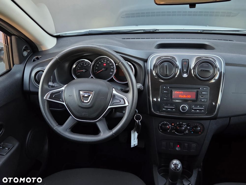 Dacia Sandero - 9