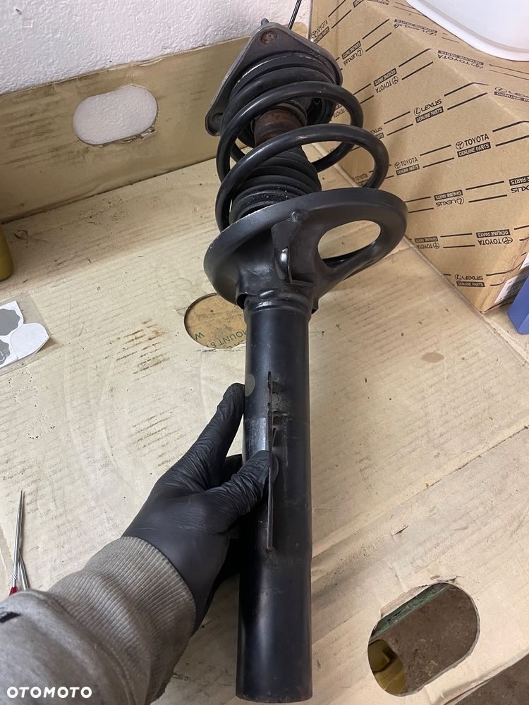 Amortyzator PASM Porsche 911 997 Carrera 4/4s/Turbo - 3