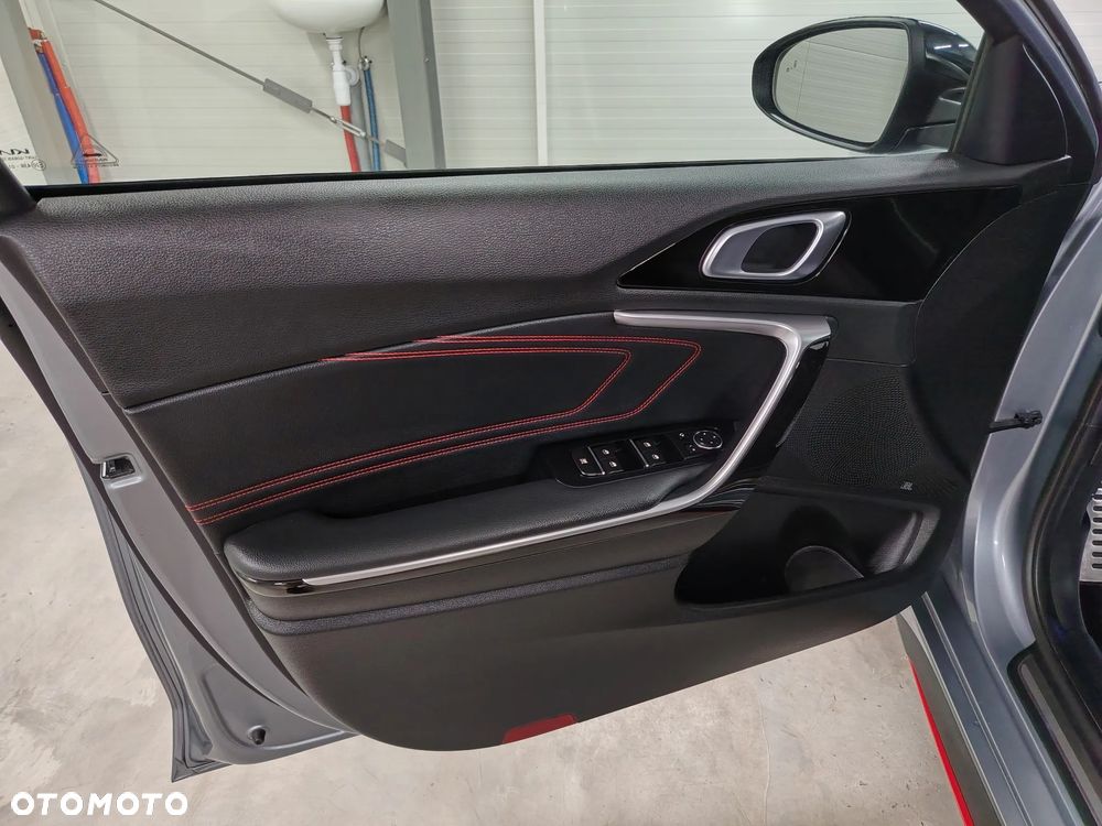Kia ProCeed 1.6 T-GDI DCT7 OPF GT - 20