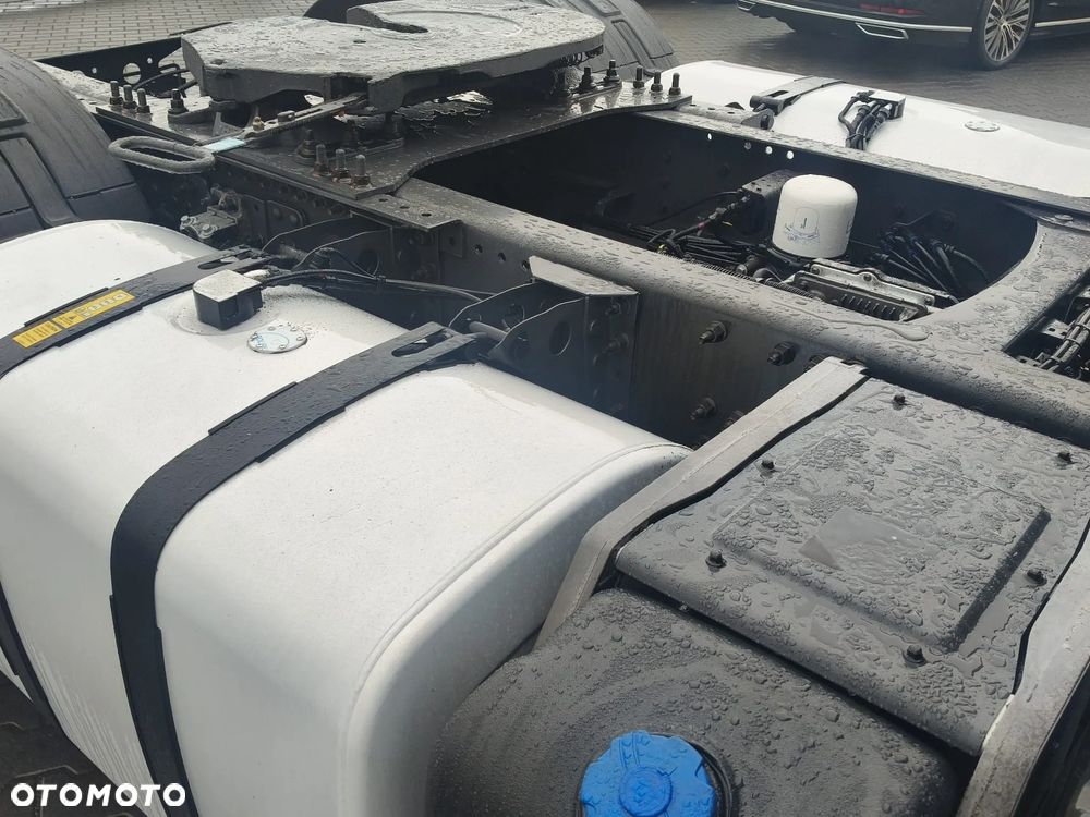 Volvo FH4 460 / EURO 6 / AUTOMAT / I -SHIFT / STANDARD / - 12