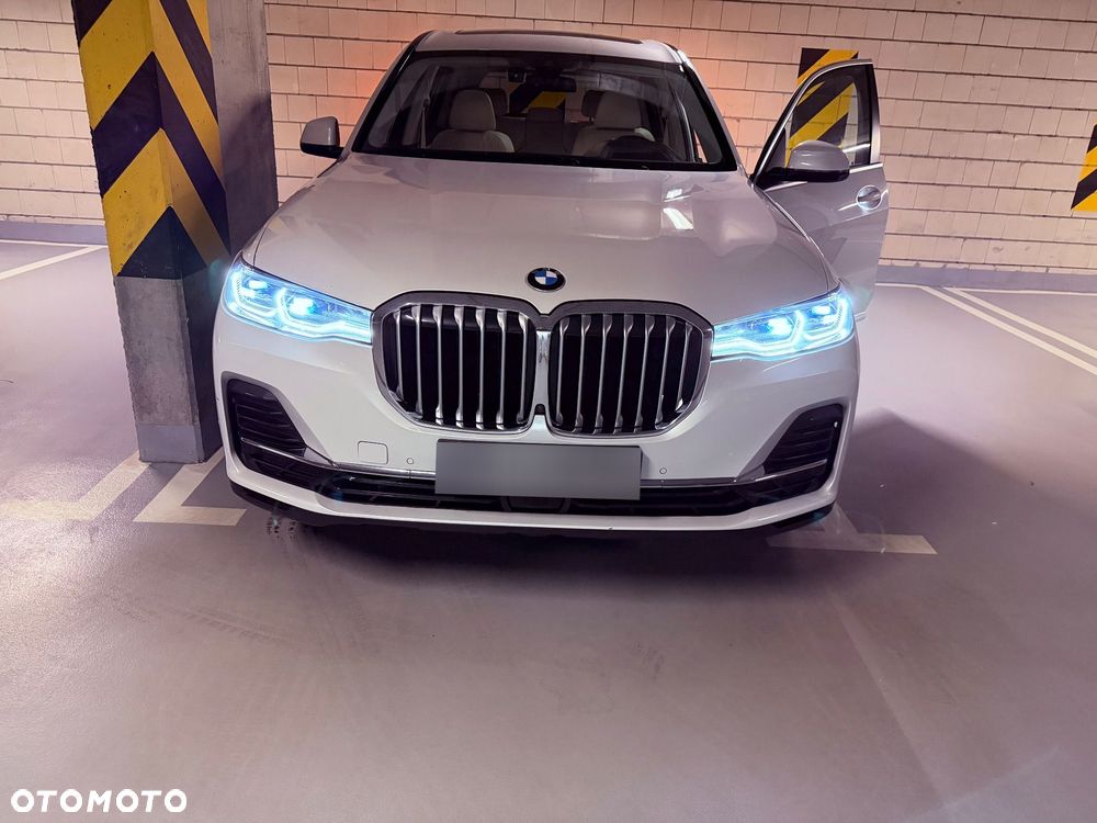 BMW X7 xDrive40i - 2