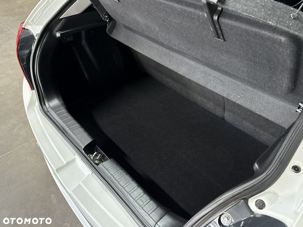Suzuki Baleno - 19
