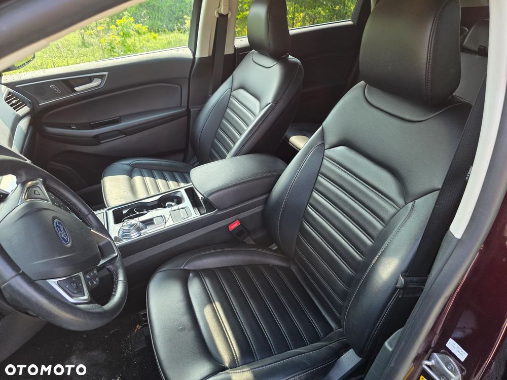 Ford Edge - 10