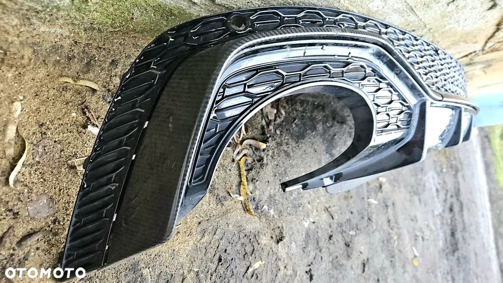 Zderzak Dyfuzor dokładka Audi RSQ8 Karbon Carbon 4M8807941C 4M8807941 C - 2