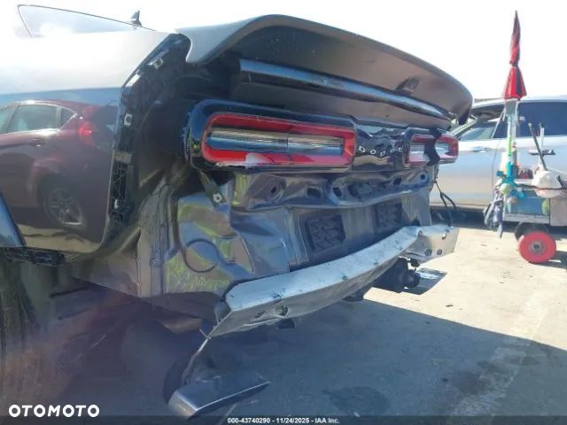 Dodge Challenger Automatik R/T Plus Scat Pack - 13