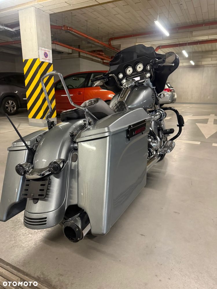 Harley-Davidson Touring Street Glide - 5