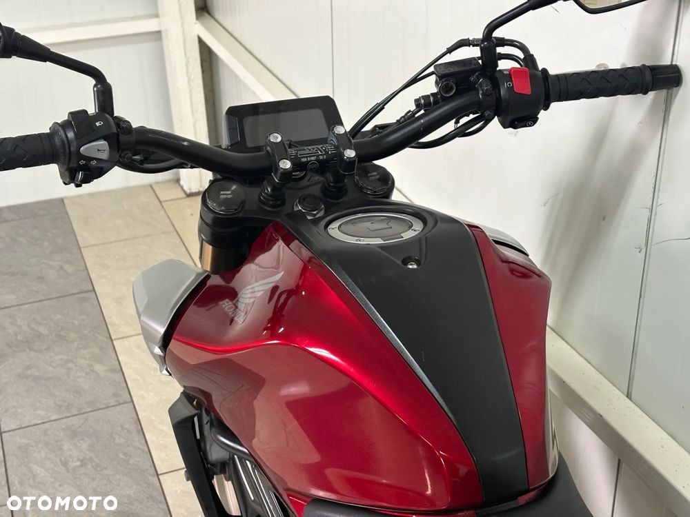 Honda CB - 9