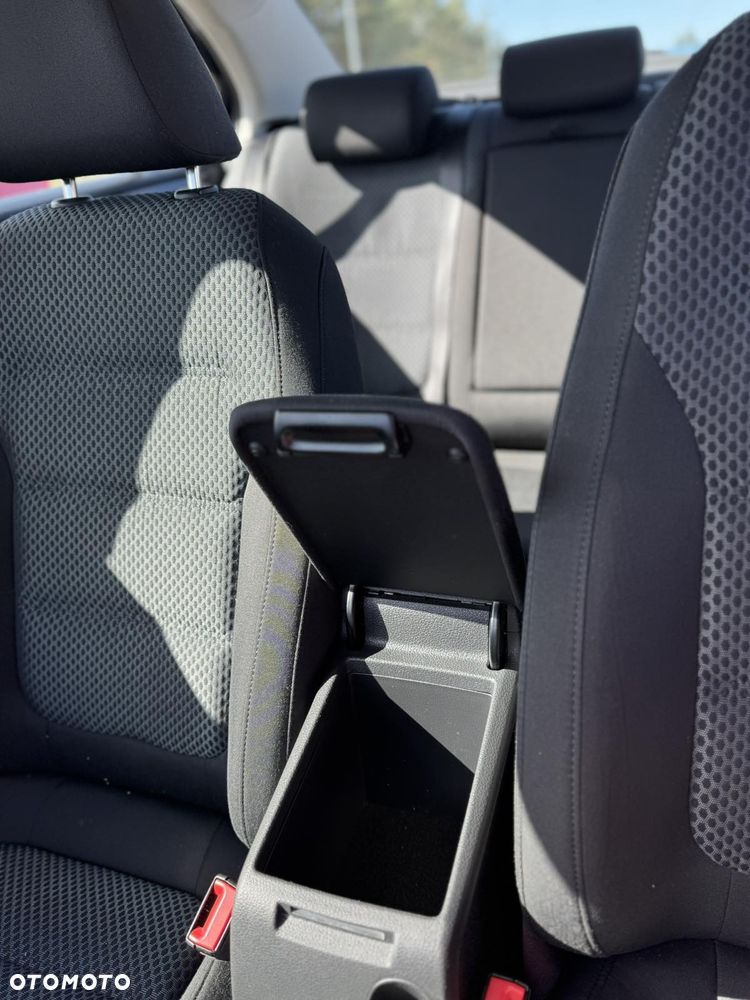 Volkswagen Jetta 1.2 TSI Comfortline - 21
