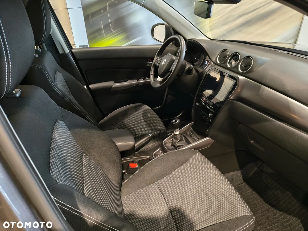 Suzuki Vitara 1.4 Boosterjet mHEV Premium Plus 2WD - 14