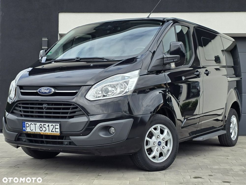 Ford Tourneo Custom - 1