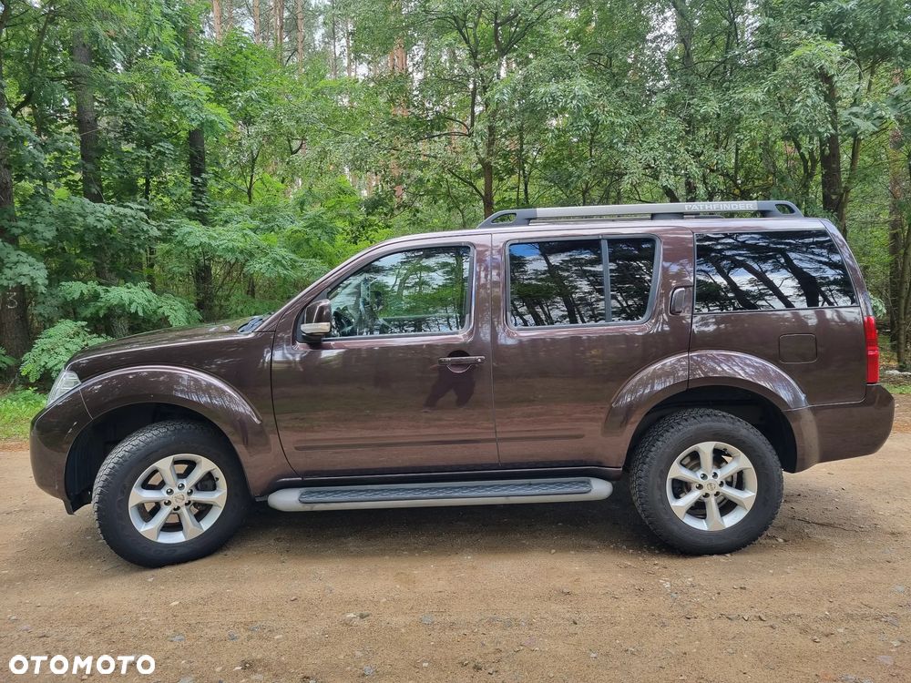 Nissan Pathfinder 2.5 dCi Platinum - 34