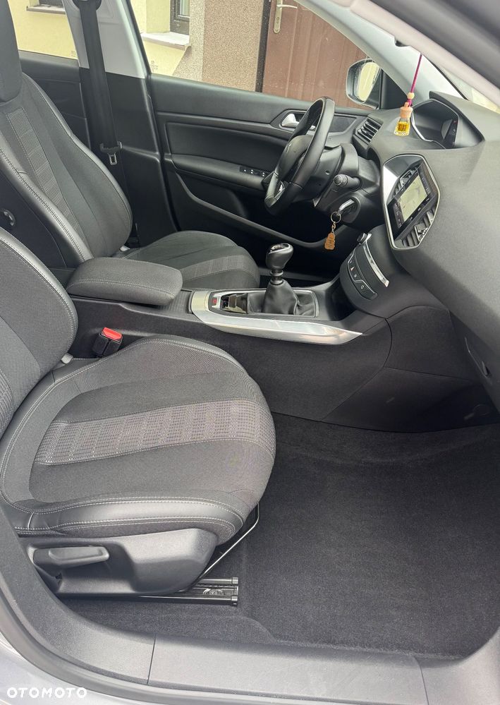 Peugeot 308 1.5 BlueHDi Active S&S - 12