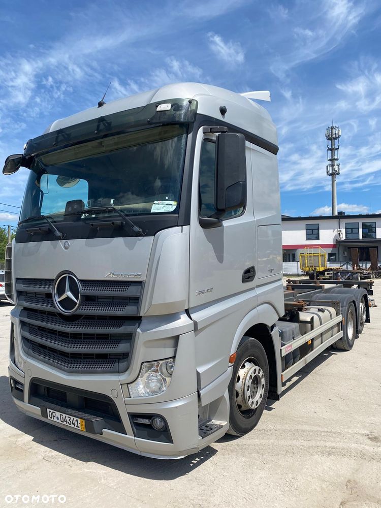 Mercedes-Benz Actros 2543 BDF + Winda / 6x2 / - 2