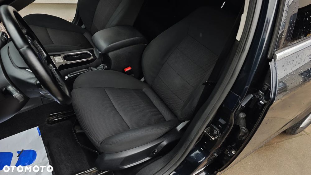 Ford Mondeo 2.0 FF Titanium - 25