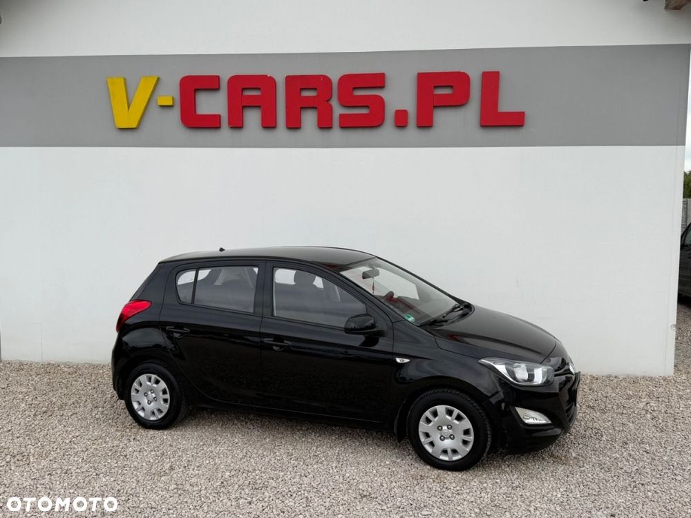 Hyundai i20 - 13