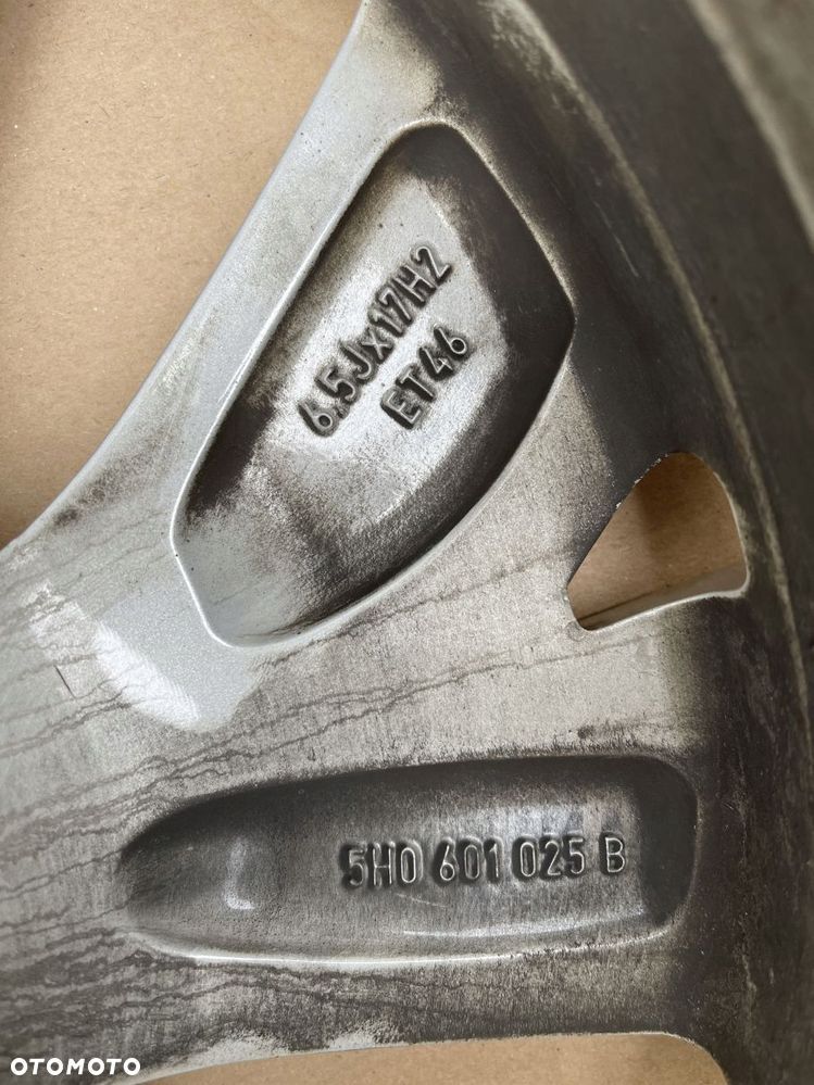 FELGA VW GOLF VIII 6,5J 17 ET46 5H0601025B - 3