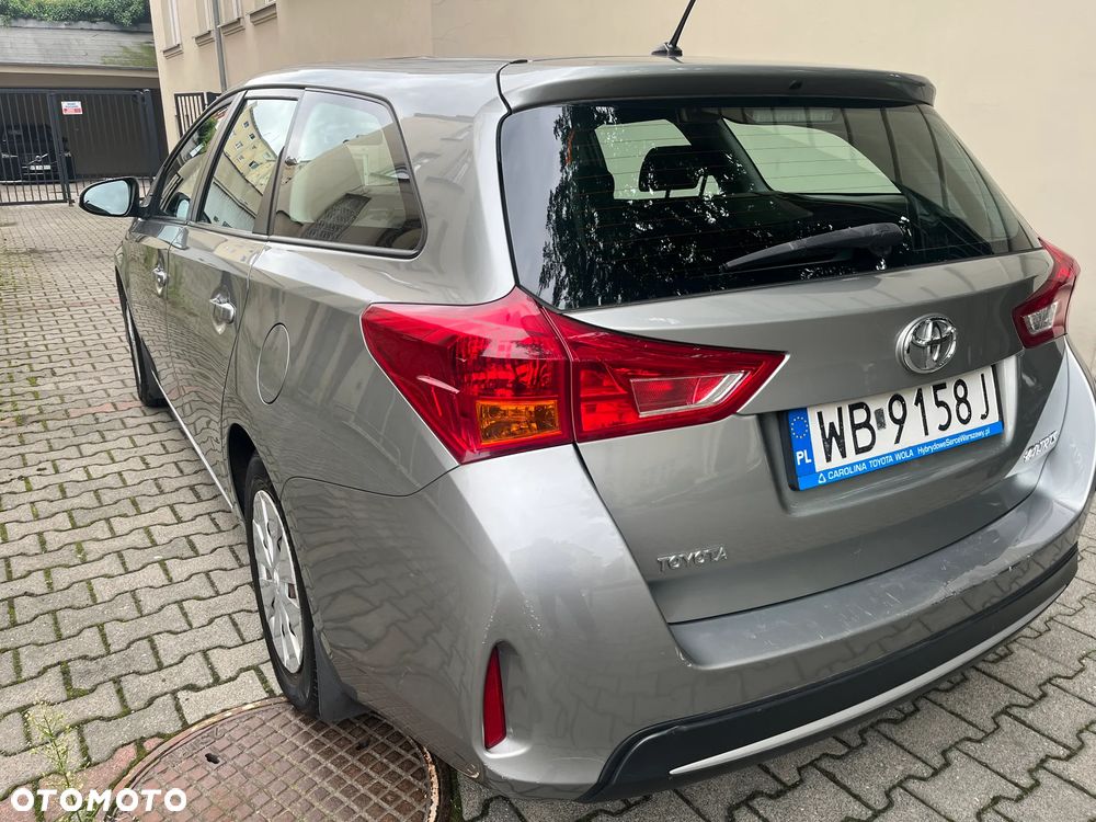 Toyota Auris 1.6 Active - 3