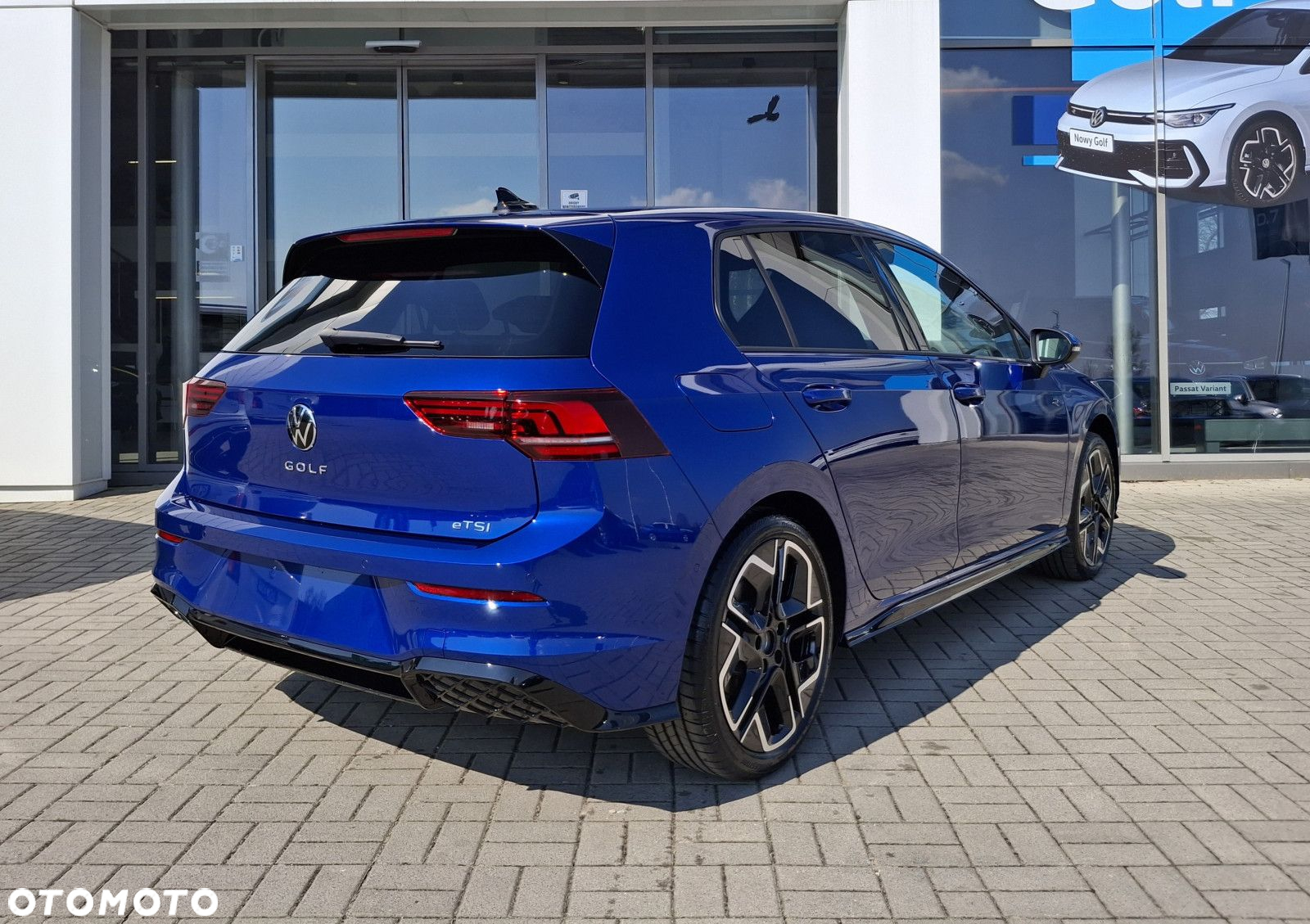Volkswagen Golf - 6