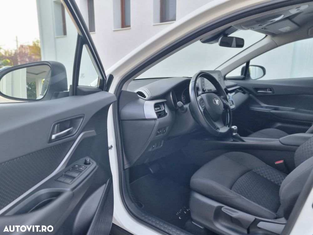Toyota C-HR Style - 6