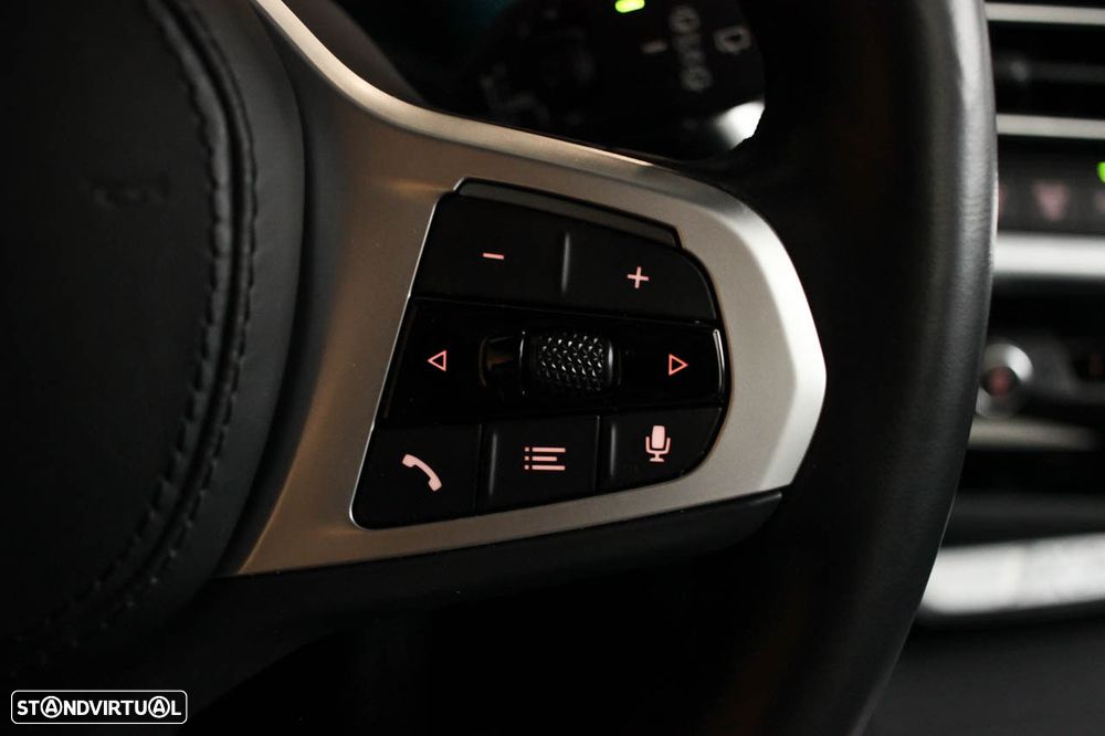 BMW iX3 M Sport Impressive - 22