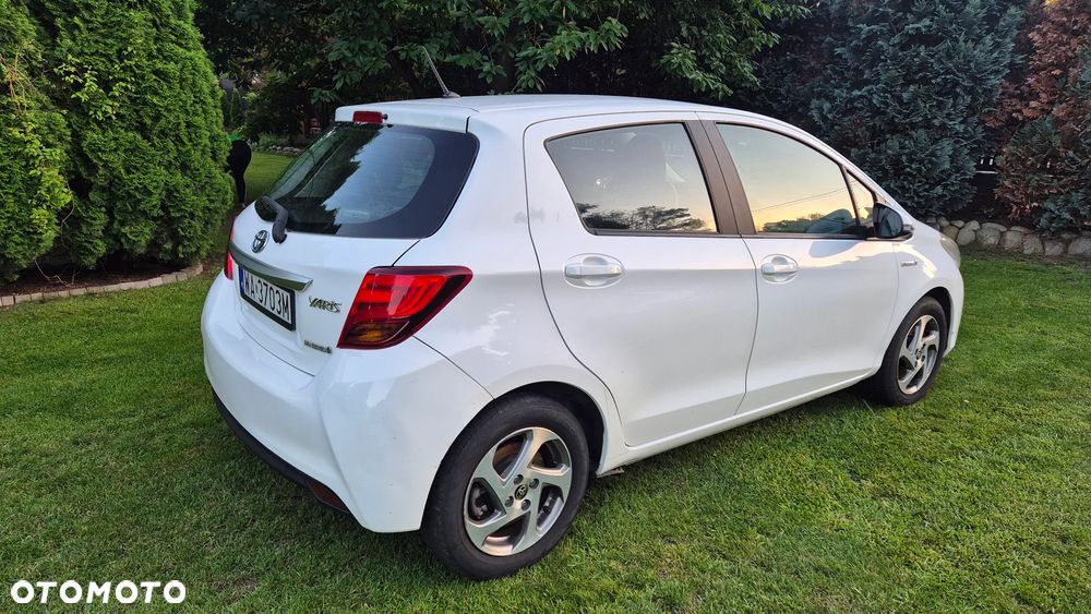 Toyota Yaris - 4