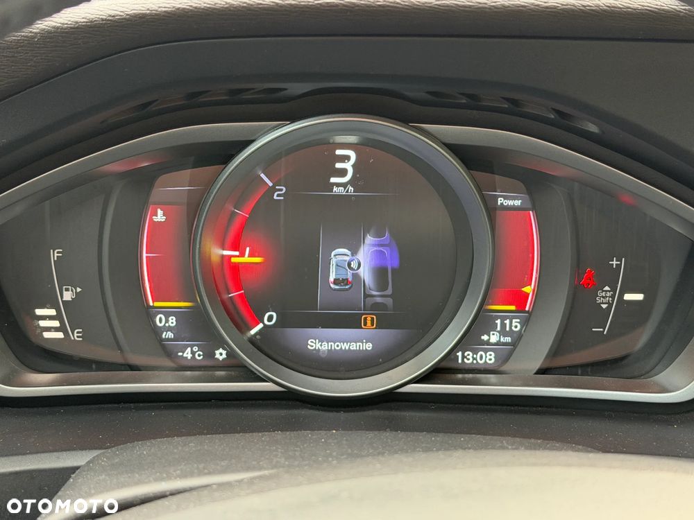 Volvo V40 D2 Inscription - 21