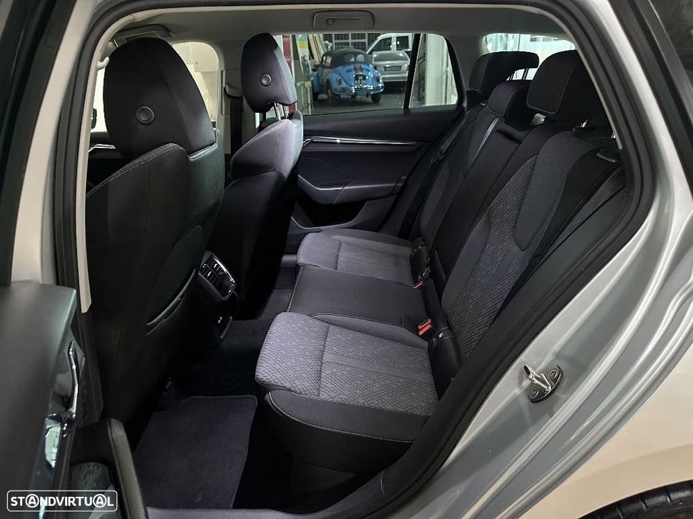 Skoda Octavia Break 2.0 TDI Style - 14