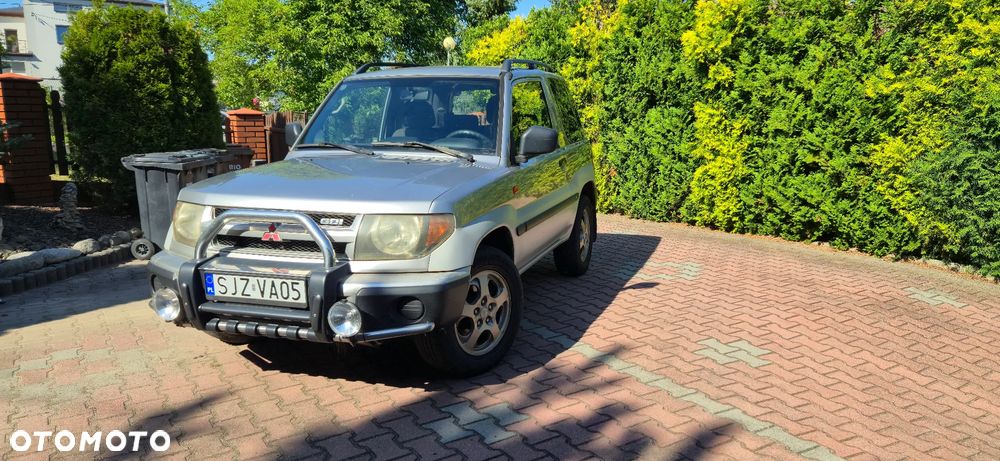 Mitsubishi Pajero Pinin - 1
