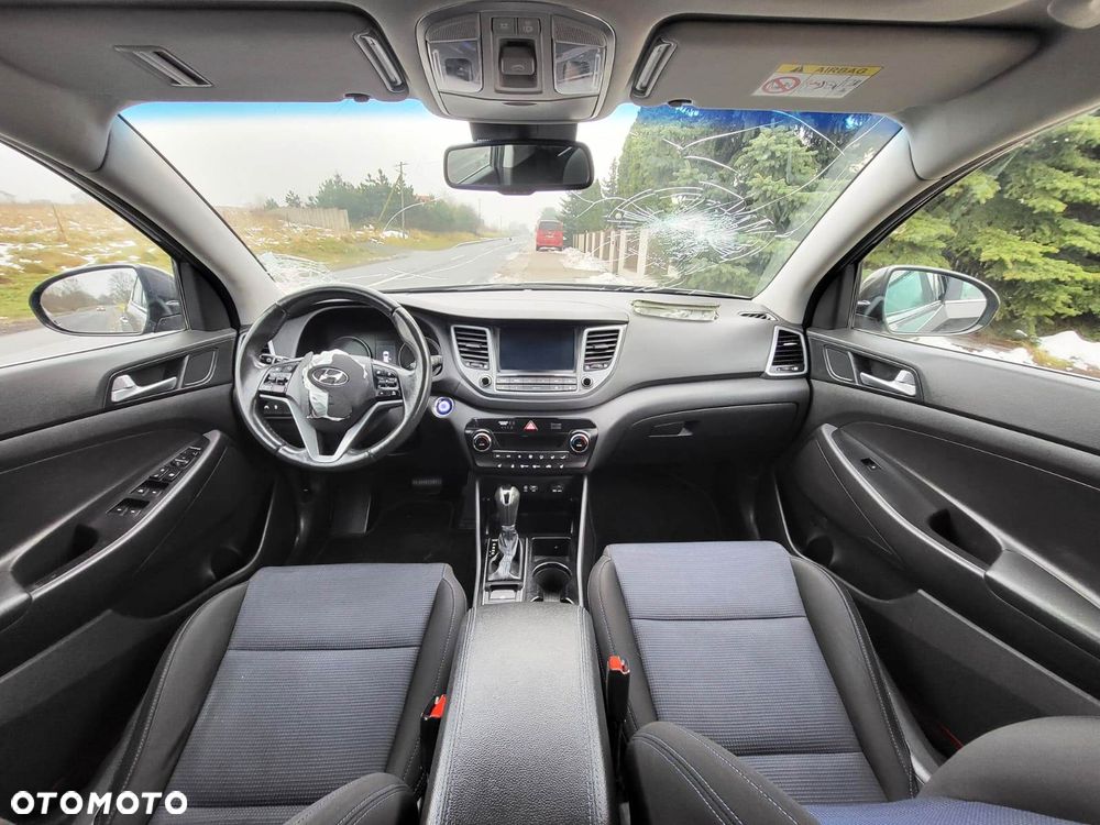 Hyundai Tucson blue 1.7 CRDi 2WD DCT Premium - 13