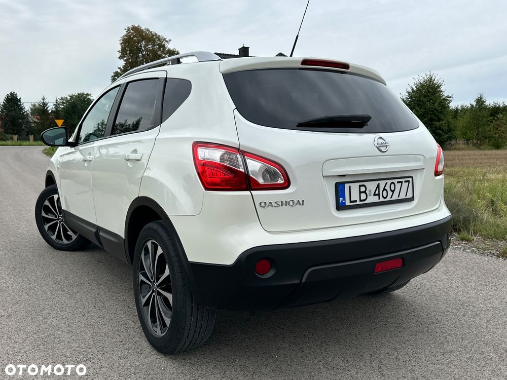 Nissan Qashqai 1.6 360 - 4