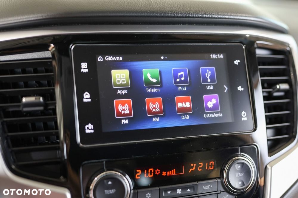 Mitsubishi L200 - 12