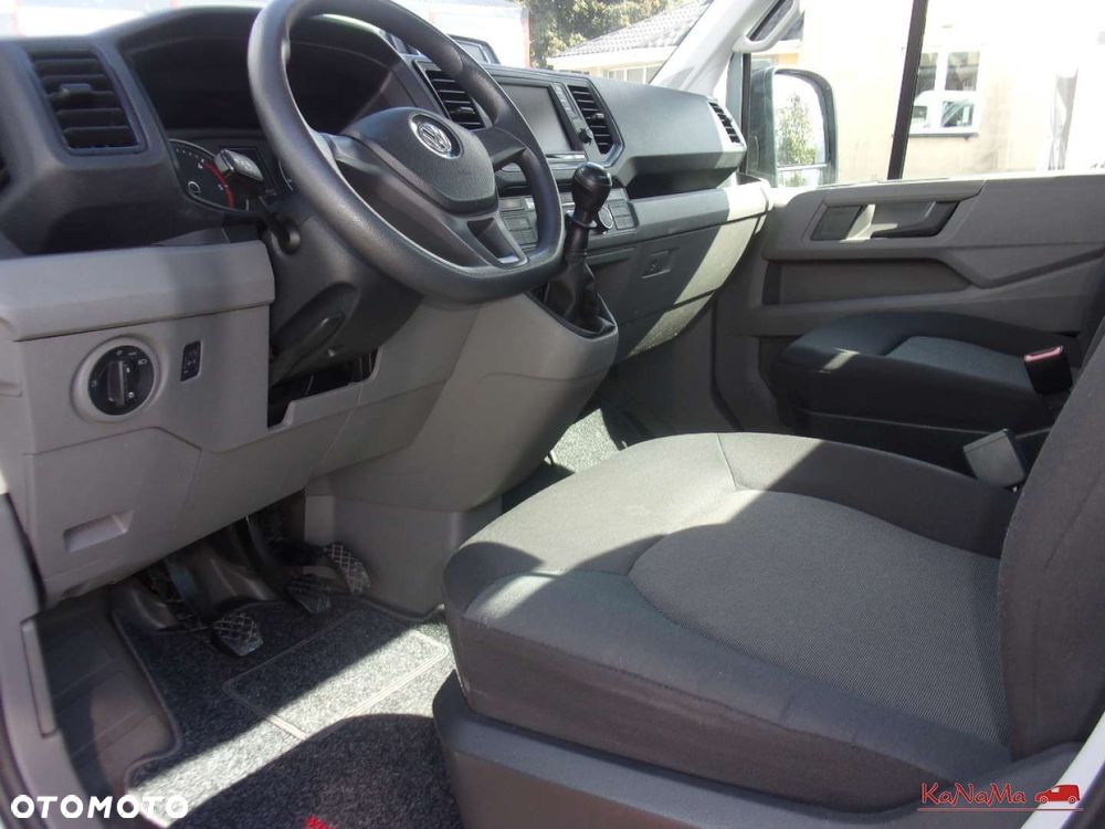 Volkswagen Crafter - 2