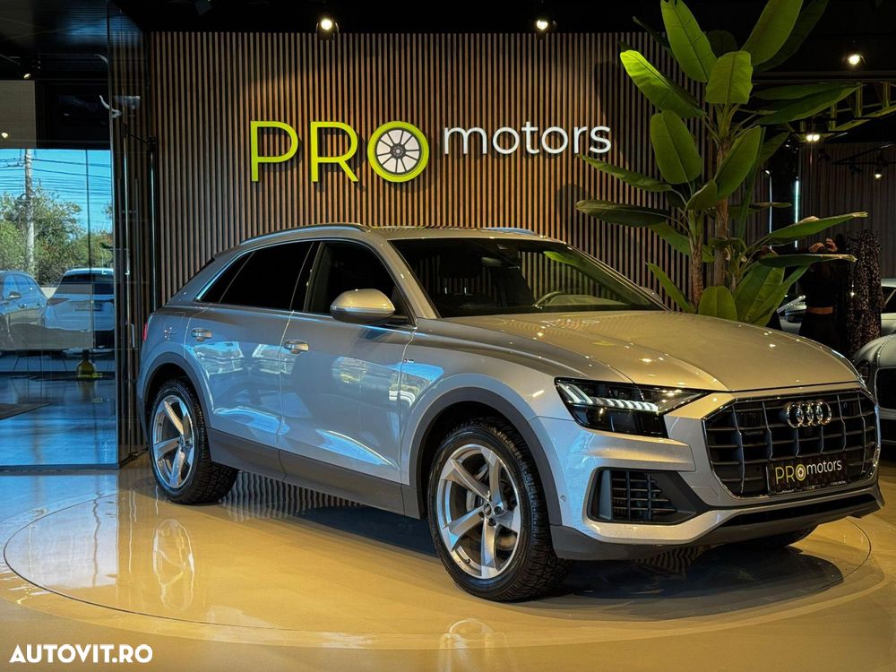 Audi Q8 - 1