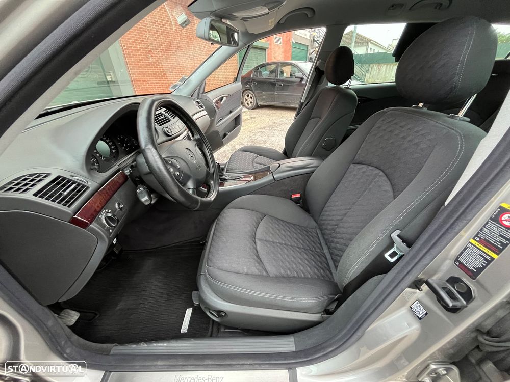 Mercedes-Benz E 220 CDI Auto Avantgarde - 16