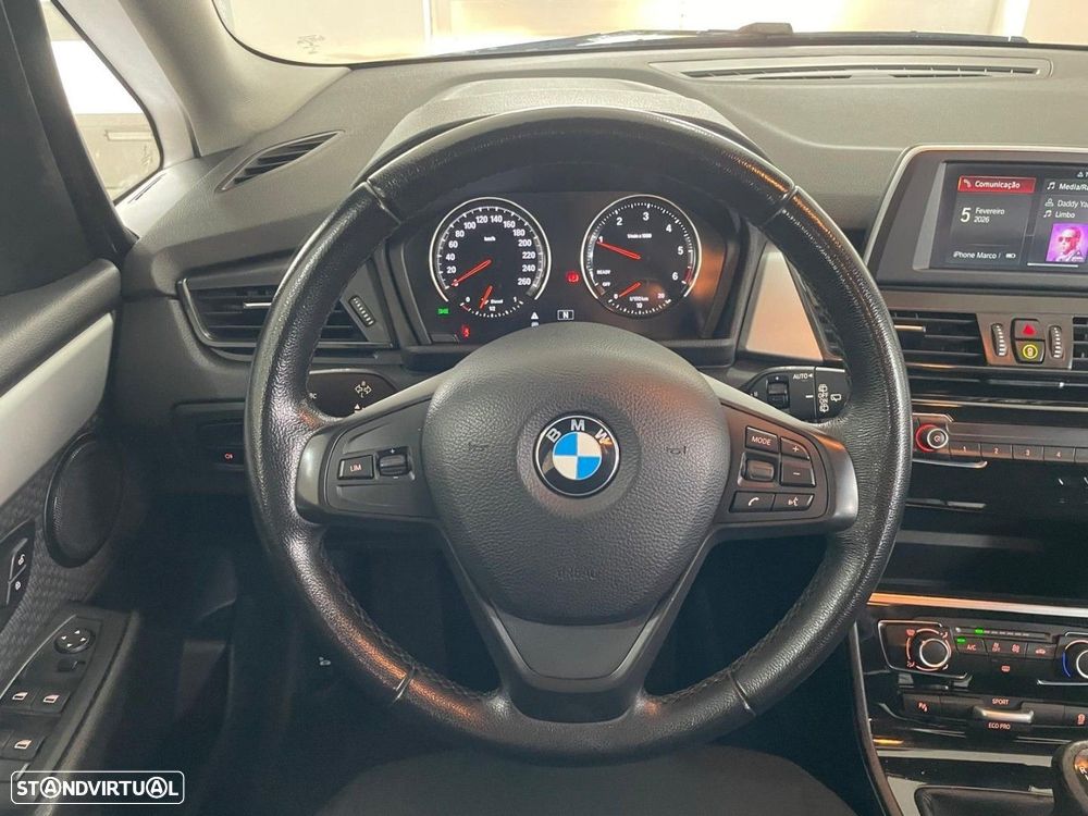BMW 216 Active Tourer d Line Luxury - 31