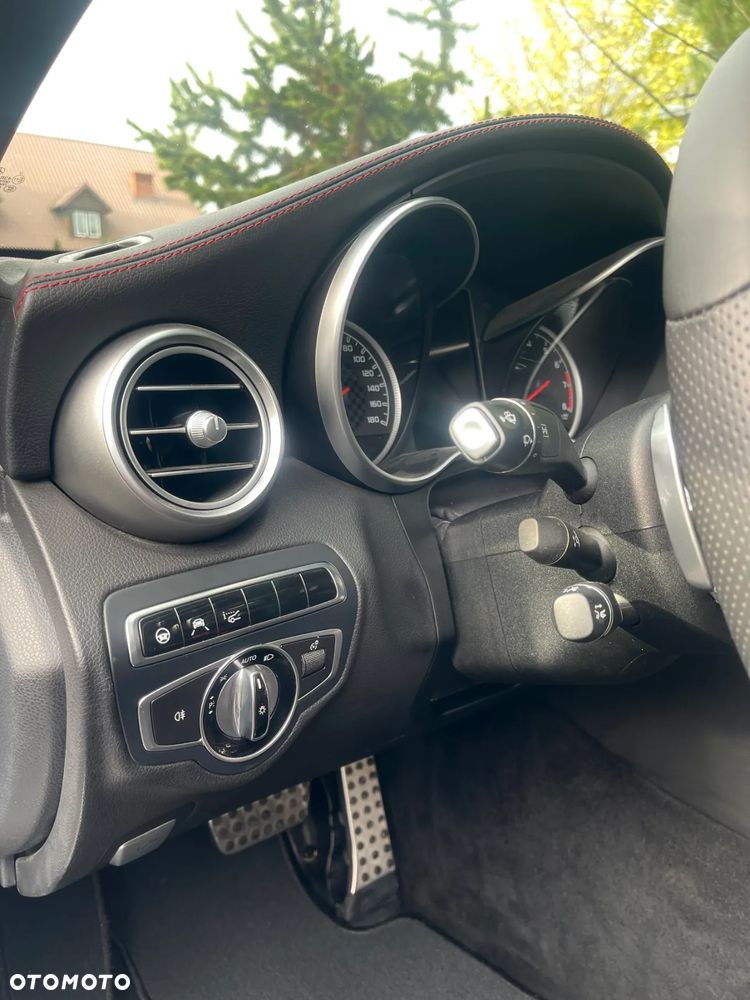 Mercedes-Benz Klasa C 450 AMG 4Matic 7G-TRONIC - 13