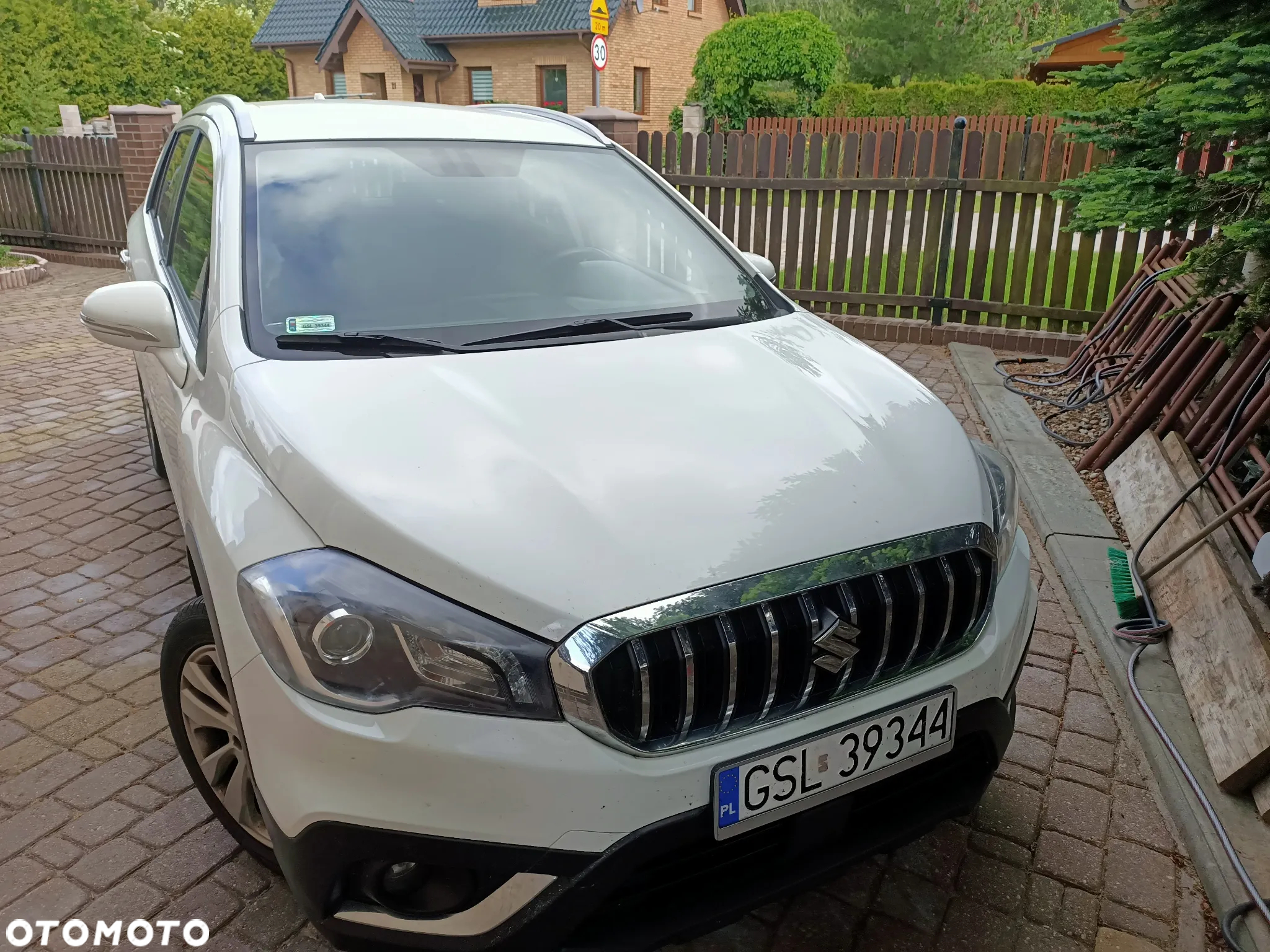 Suzuki SX4 - 5