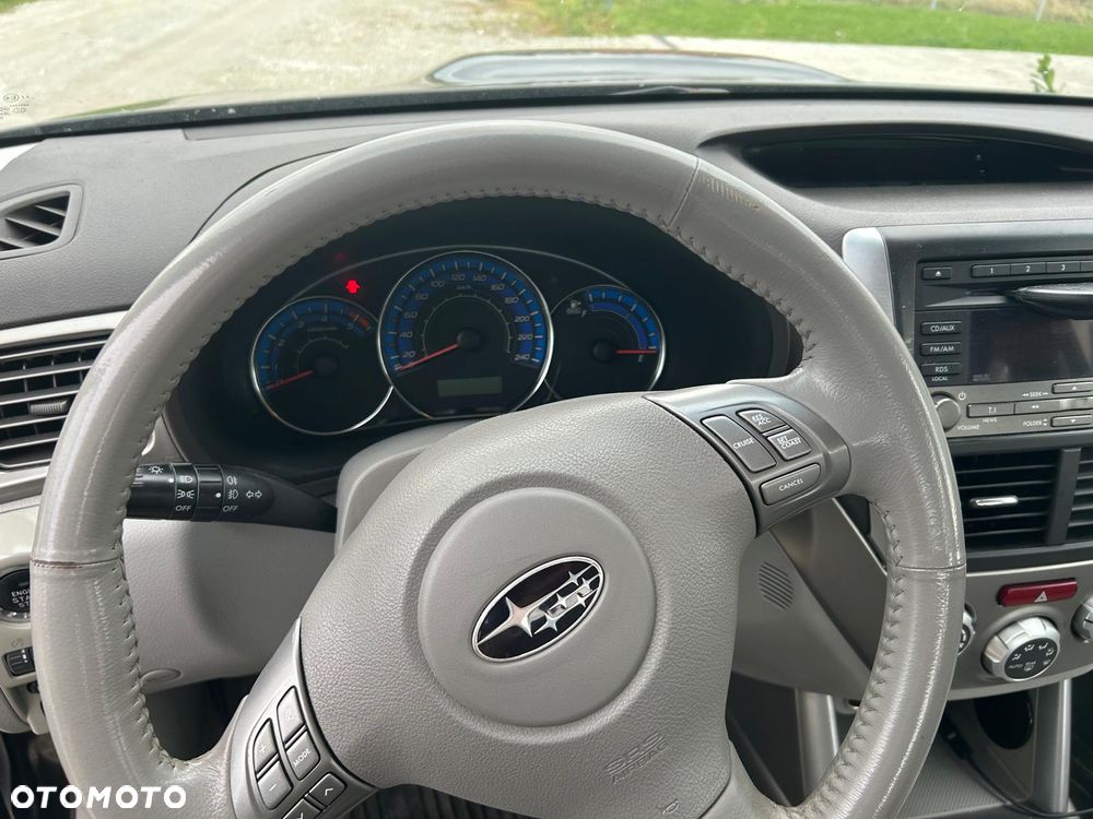 Subaru Forester 2.0D XA 000 - 8