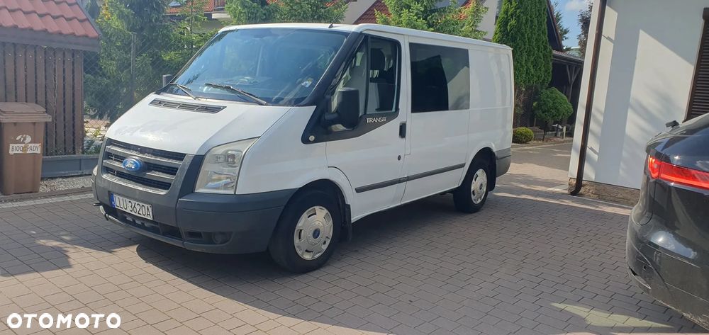 Ford Transit - 1