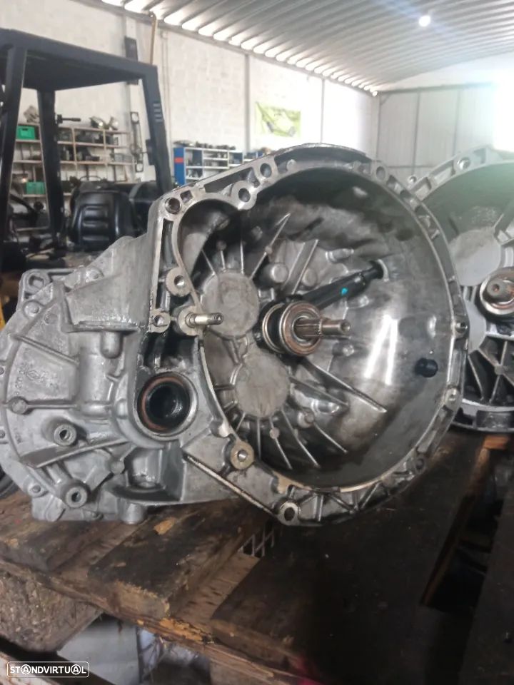 Caixa de velocidades Renault Trafic / Laguna 1.9 Dci- REF: PK6 018 - 6