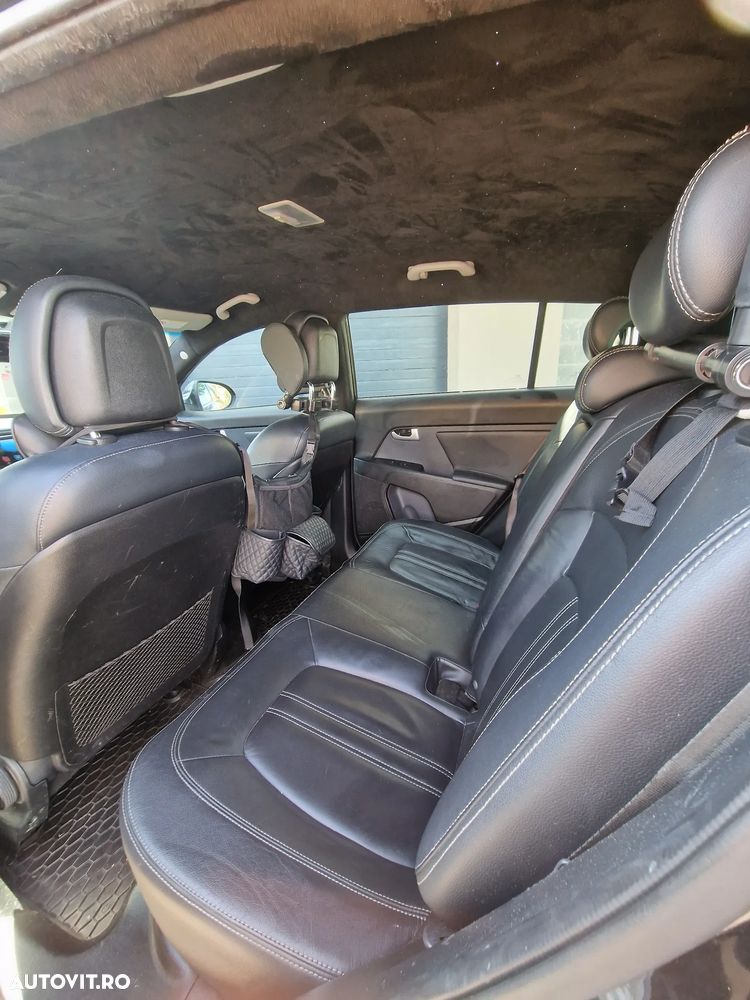 Kia Sportage - 11