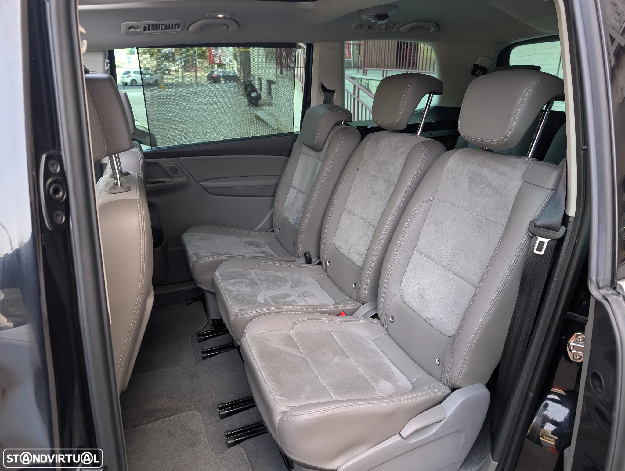VW Sharan 1.4 TSI Highline DSG - 14
