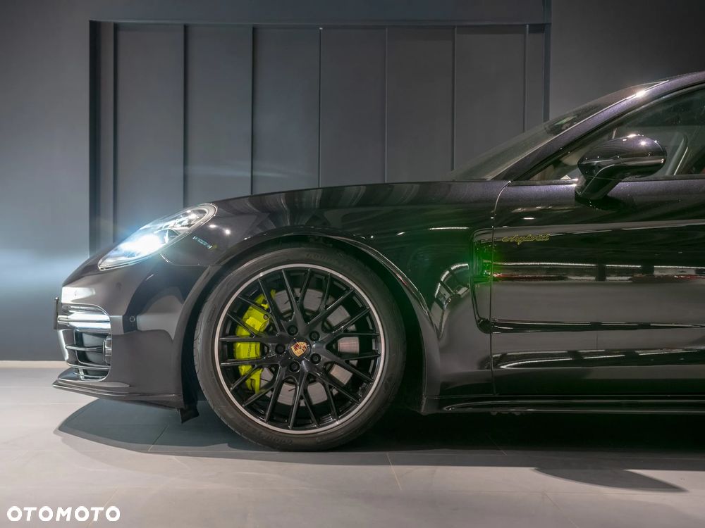 Porsche Panamera 4S E-Hybrid - 9