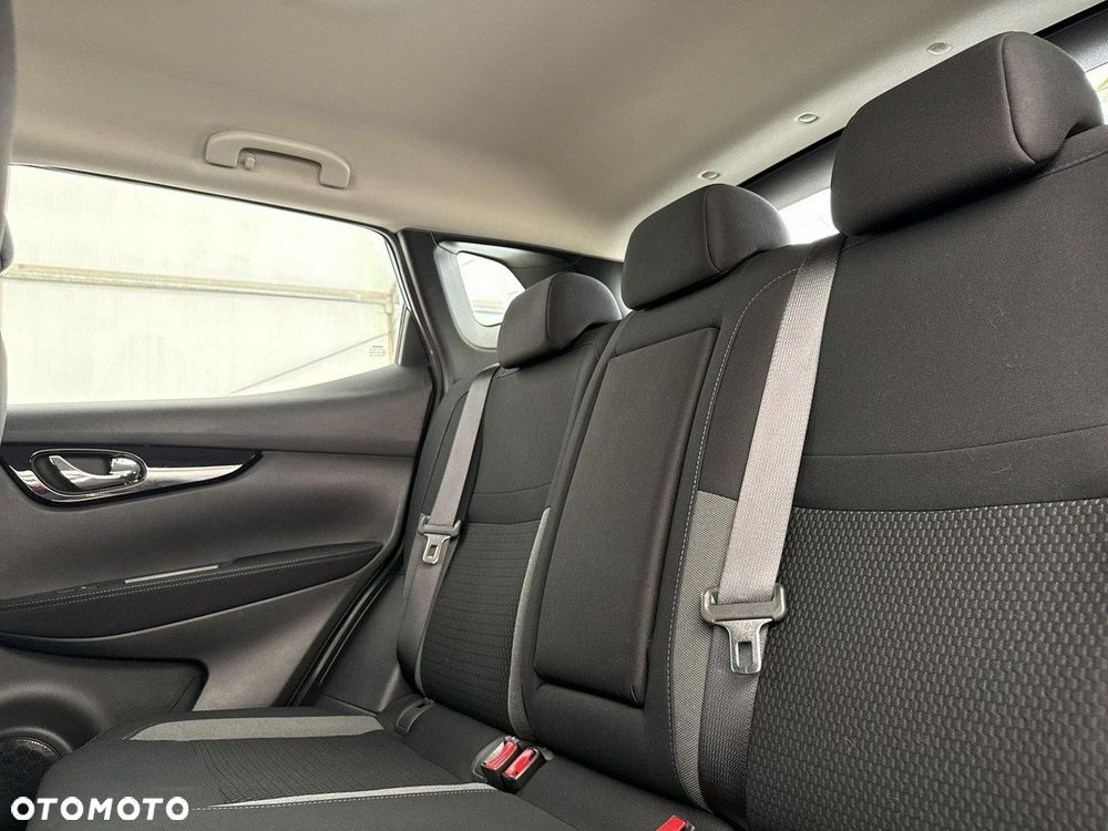 Nissan Qashqai - 18