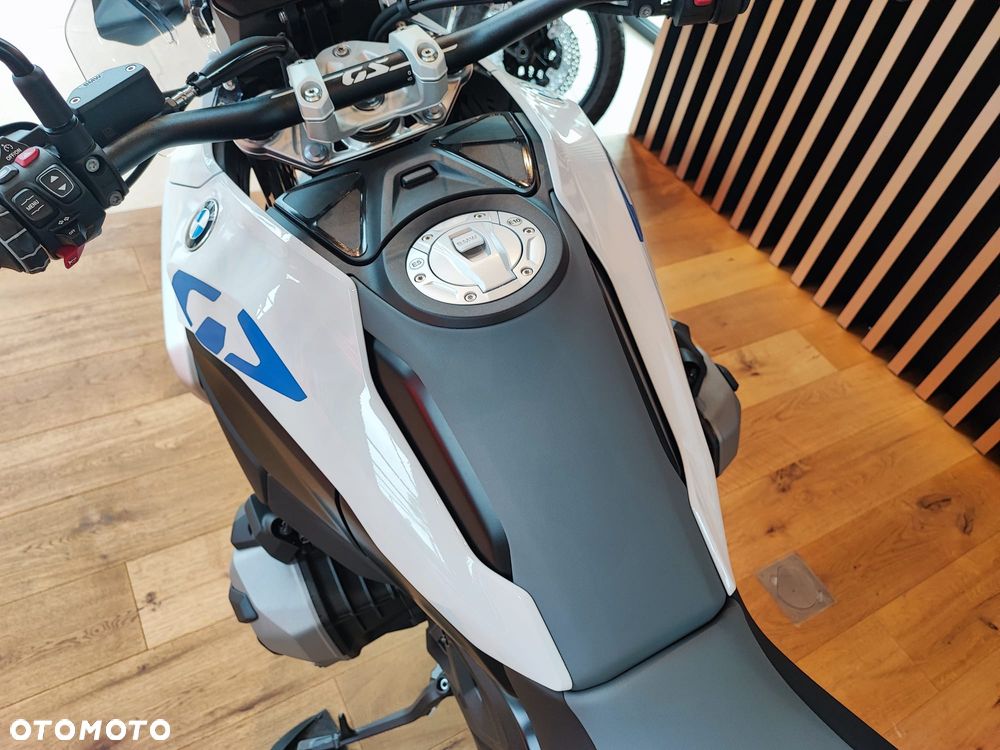 BMW R - 13