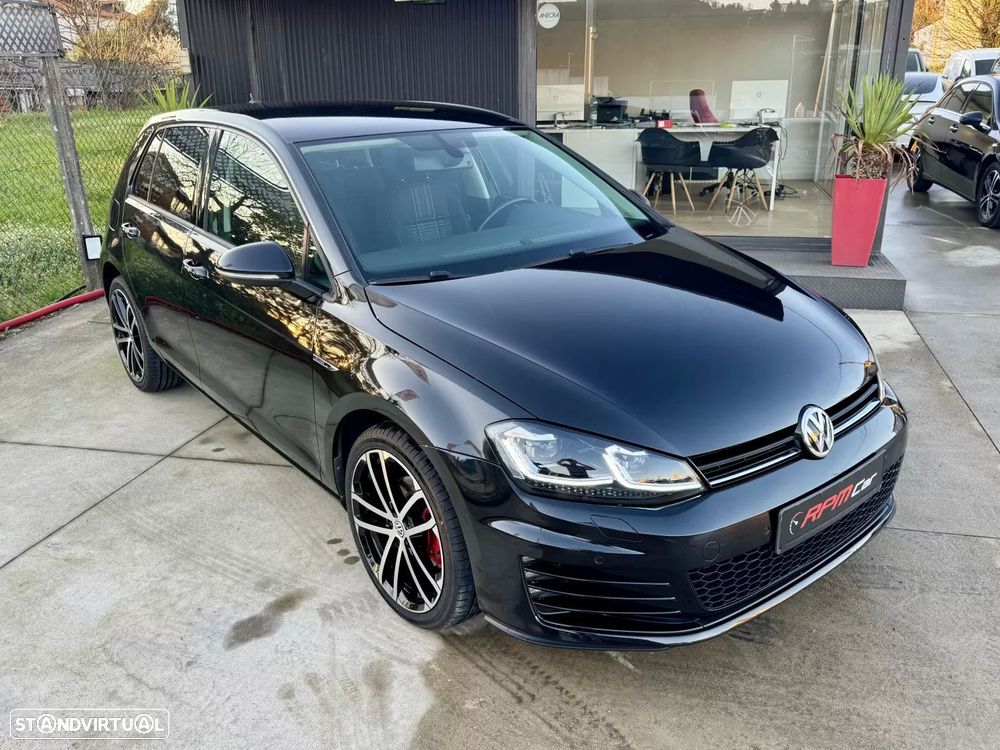 VW Golf 2.0 TDI Highline DSG - 6