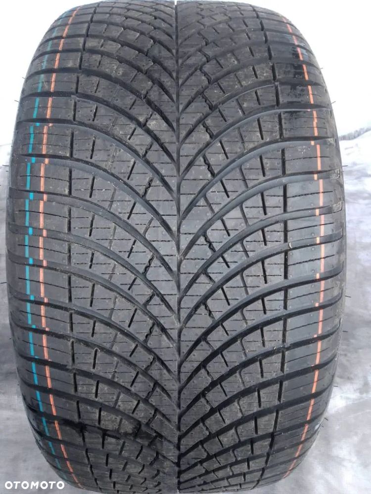 Goodyear Vector 4Seasons GEN-3 255/35 R19 96Y 2023 - 1
