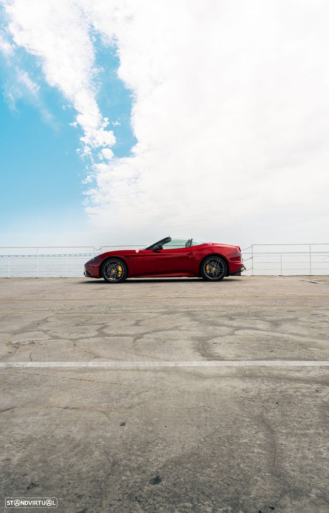 Ferrari California T — fotografia 12